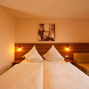 Hotel Astay